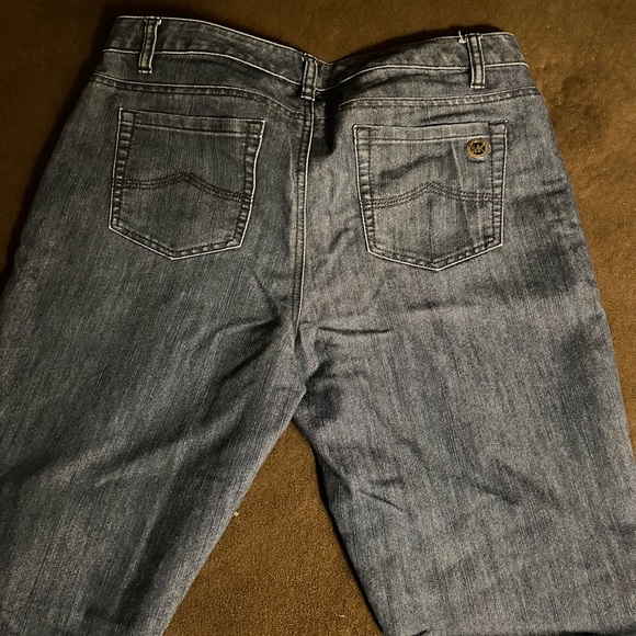Michael Kors size 10 jeans - Picture 3 of 5